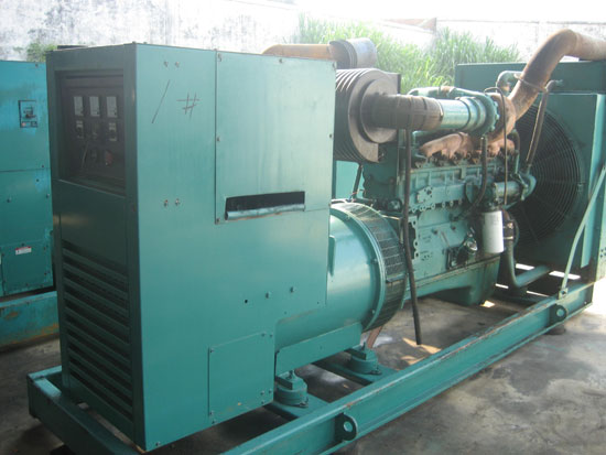 湛江租赁发电机- 发电机碳刷磨损的原因是什么