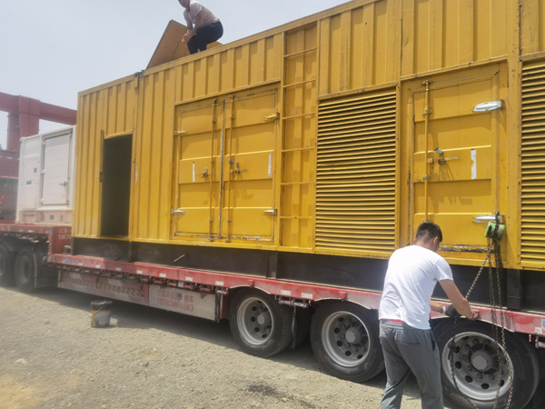 湛江发电机出租100KW发电机需要什么规格的电缆线?