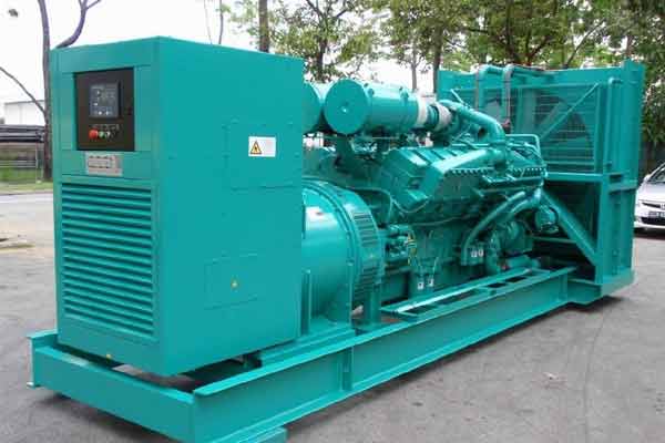 湛江柴油发电机组电压不稳定怎样维修？